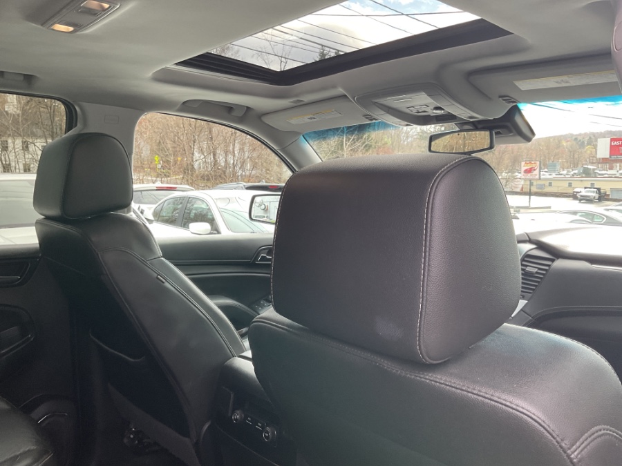 2018 Chevrolet Suburban 4WD 4dr 1500 LT, available for sale in Waterbury, Connecticut | Jim Juliani Motors. Waterbury, Connecticut 2018 Chevrolet Suburban 4WD 4dr 1500 LT, available for sale in Waterbury, Connecticut | Jim Juliani Motors. Waterbury, Connecticut