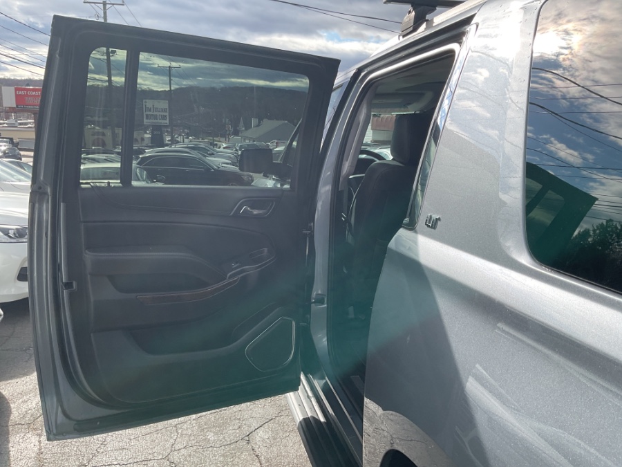 2018 Chevrolet Suburban 4WD 4dr 1500 LT, available for sale in Waterbury, Connecticut | Jim Juliani Motors. Waterbury, Connecticut 2018 Chevrolet Suburban 4WD 4dr 1500 LT, available for sale in Waterbury, Connecticut | Jim Juliani Motors. Waterbury, Connecticut