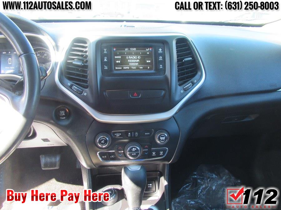 2015 Jeep Cherokee Latitude 4WD 4dr North, available for sale in Patchogue, New York | 112 Auto Sales. Patchogue, New York 2015 Jeep Cherokee Latitude 4WD 4dr North, available for sale in Patchogue, New York | 112 Auto Sales. Patchogue, New York