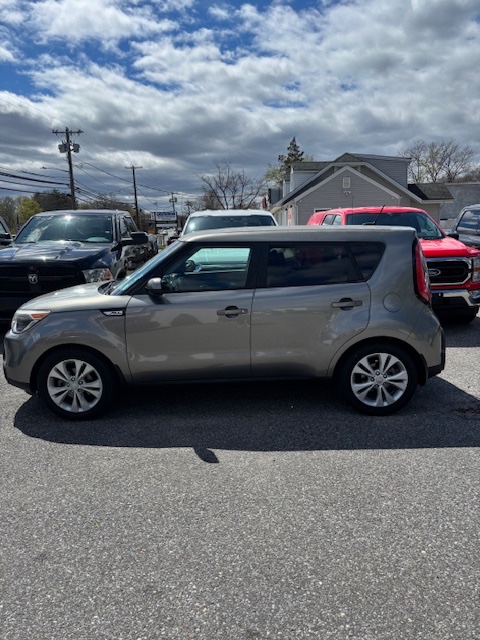 2015 Kia Soul 5dr Wgn Auto +, available for sale in Huntington Station, New York | Huntington Auto Mall. Huntington Station, New York 2015 Kia Soul 5dr Wgn Auto +, available for sale in Huntington Station, New York | Huntington Auto Mall. Huntington Station, New York