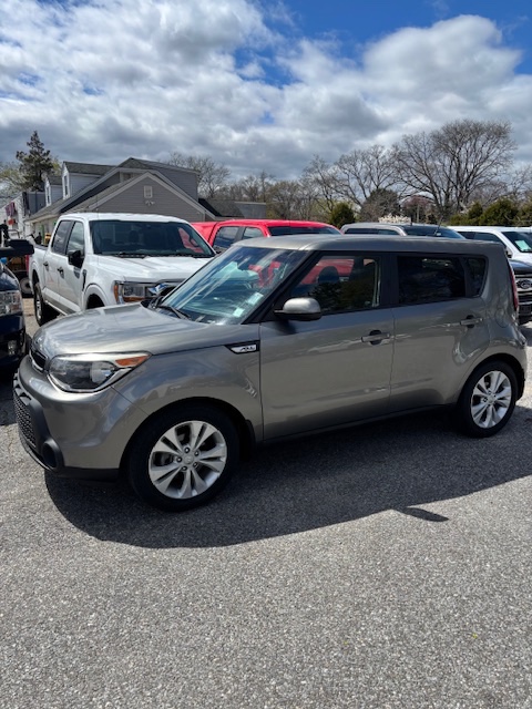 2015 Kia Soul 5dr Wgn Auto +, available for sale in Huntington Station, New York | Huntington Auto Mall. Huntington Station, New York 2015 Kia Soul 5dr Wgn Auto +, available for sale in Huntington Station, New York | Huntington Auto Mall. Huntington Station, New York