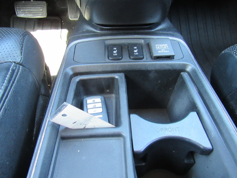 2015 Honda CR-V EX-L, available for sale in Worcester, Massachusetts | Hilario's Auto Sales Inc.. Worcester, Massachusetts 2015 Honda CR-V EX-L, available for sale in Worcester, Massachusetts | Hilario's Auto Sales Inc.. Worcester, Massachusetts