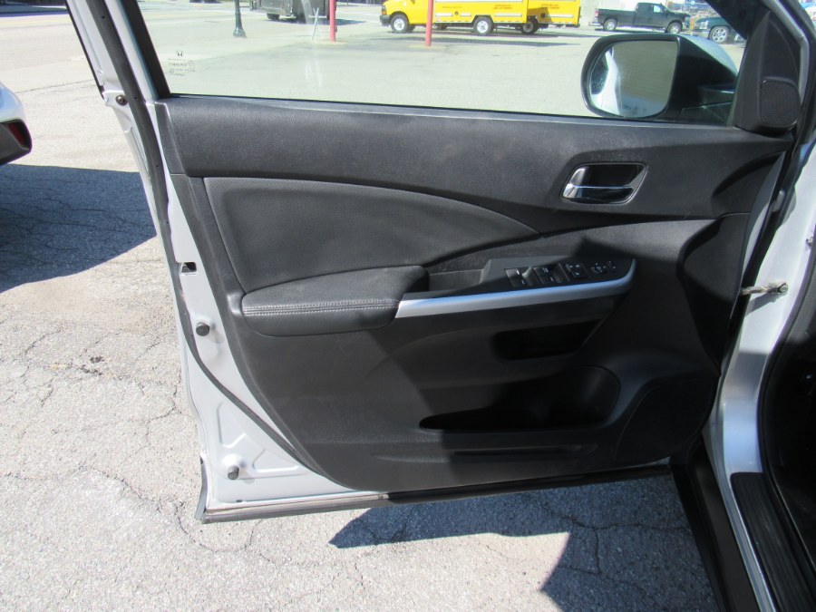 2015 Honda CR-V EX-L, available for sale in Worcester, Massachusetts | Hilario's Auto Sales Inc.. Worcester, Massachusetts 2015 Honda CR-V EX-L, available for sale in Worcester, Massachusetts | Hilario's Auto Sales Inc.. Worcester, Massachusetts
