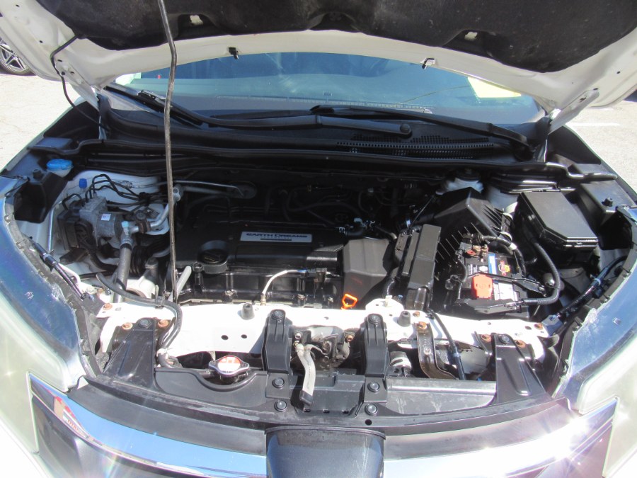2015 Honda CR-V EX-L, available for sale in Worcester, Massachusetts | Hilario's Auto Sales Inc.. Worcester, Massachusetts 2015 Honda CR-V EX-L, available for sale in Worcester, Massachusetts | Hilario's Auto Sales Inc.. Worcester, Massachusetts