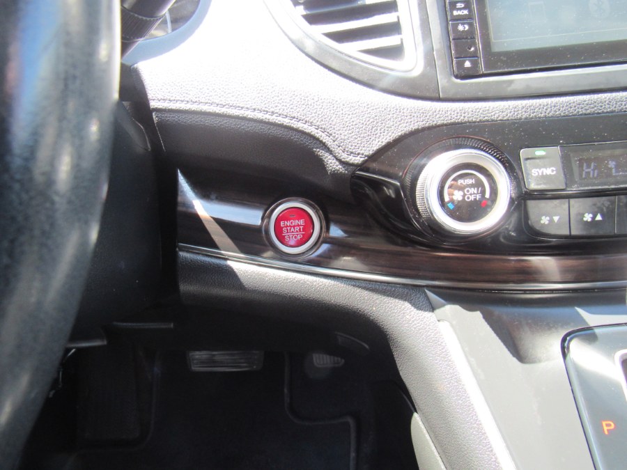 2015 Honda CR-V EX-L, available for sale in Worcester, Massachusetts | Hilario's Auto Sales Inc.. Worcester, Massachusetts 2015 Honda CR-V EX-L, available for sale in Worcester, Massachusetts | Hilario's Auto Sales Inc.. Worcester, Massachusetts