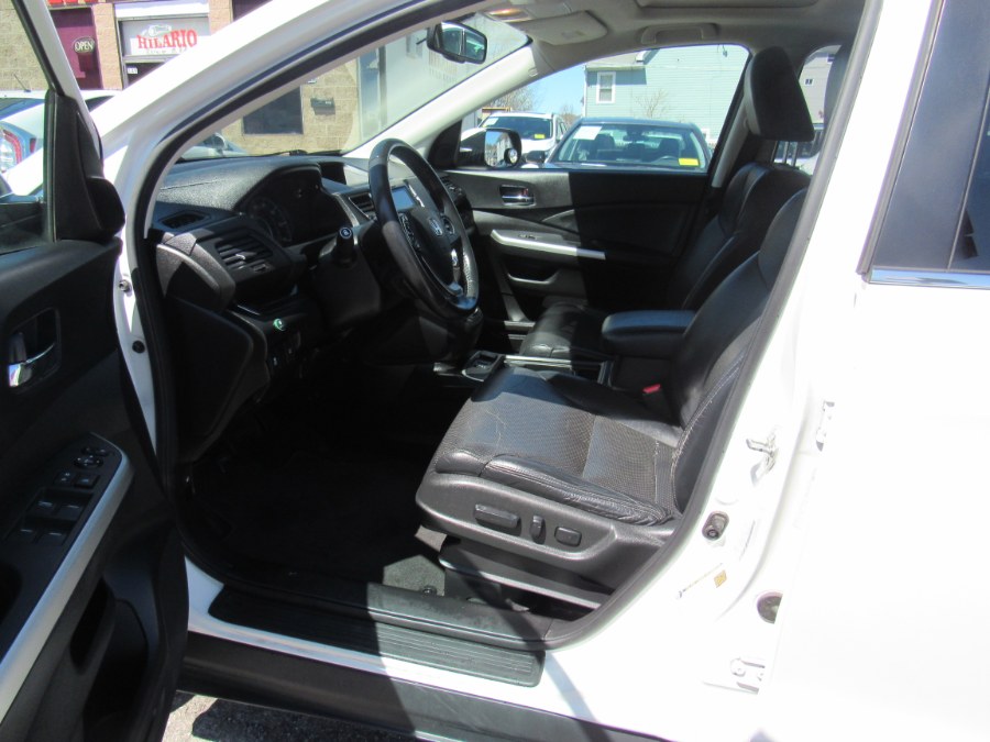2015 Honda CR-V EX-L, available for sale in Worcester, Massachusetts | Hilario's Auto Sales Inc.. Worcester, Massachusetts 2015 Honda CR-V EX-L, available for sale in Worcester, Massachusetts | Hilario's Auto Sales Inc.. Worcester, Massachusetts