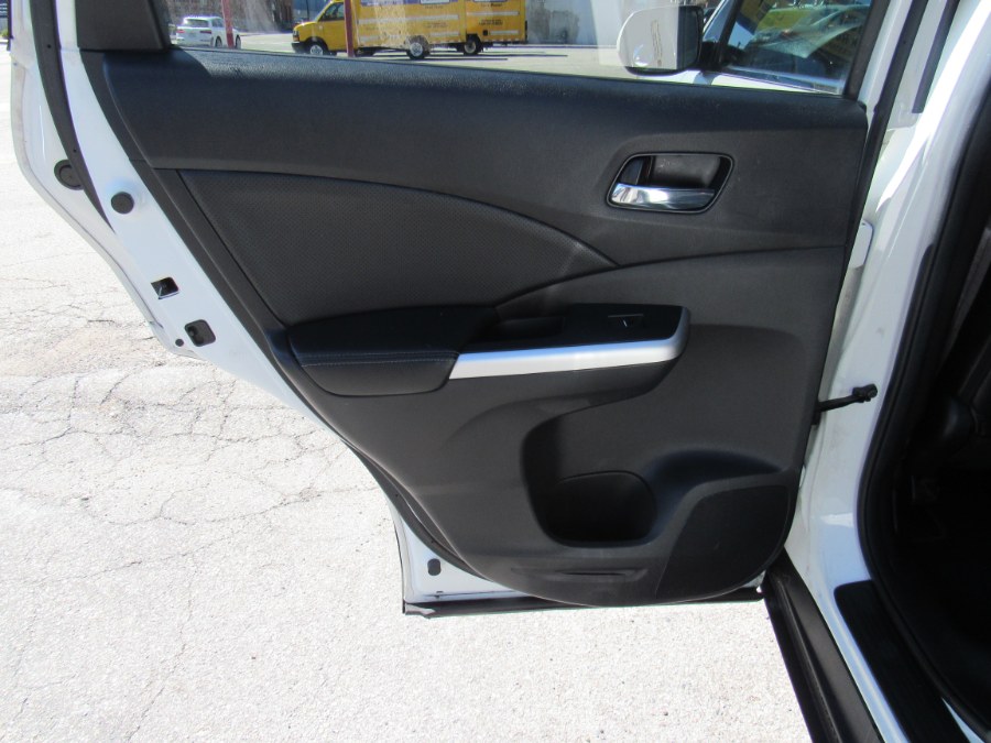 2015 Honda CR-V EX-L, available for sale in Worcester, Massachusetts | Hilario's Auto Sales Inc.. Worcester, Massachusetts 2015 Honda CR-V EX-L, available for sale in Worcester, Massachusetts | Hilario's Auto Sales Inc.. Worcester, Massachusetts