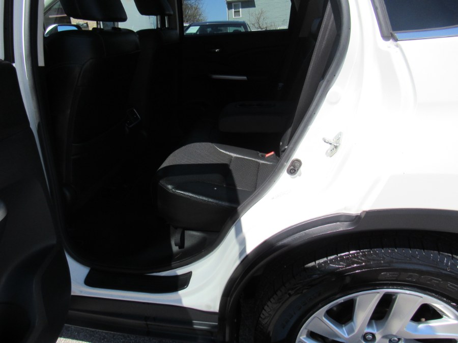 2015 Honda CR-V EX-L, available for sale in Worcester, Massachusetts | Hilario's Auto Sales Inc.. Worcester, Massachusetts 2015 Honda CR-V EX-L, available for sale in Worcester, Massachusetts | Hilario's Auto Sales Inc.. Worcester, Massachusetts