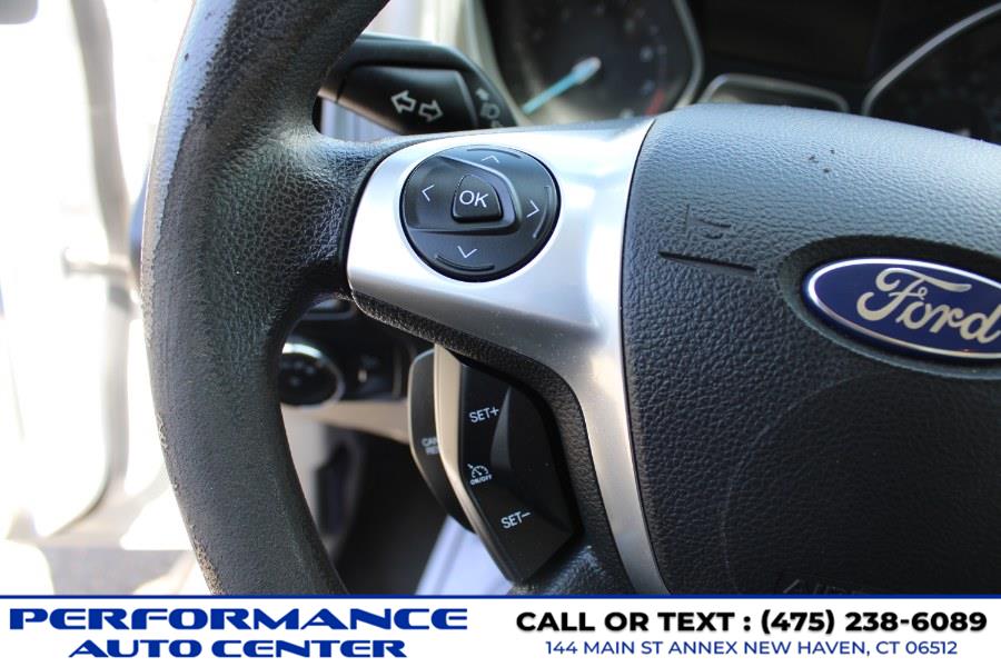 2013 Ford Focus 4dr Sdn SE, available for sale in New Haven, Connecticut | Performance Auto Sales LLC. New Haven, Connecticut 2013 Ford Focus 4dr Sdn SE, available for sale in New Haven, Connecticut | Performance Auto Sales LLC. New Haven, Connecticut