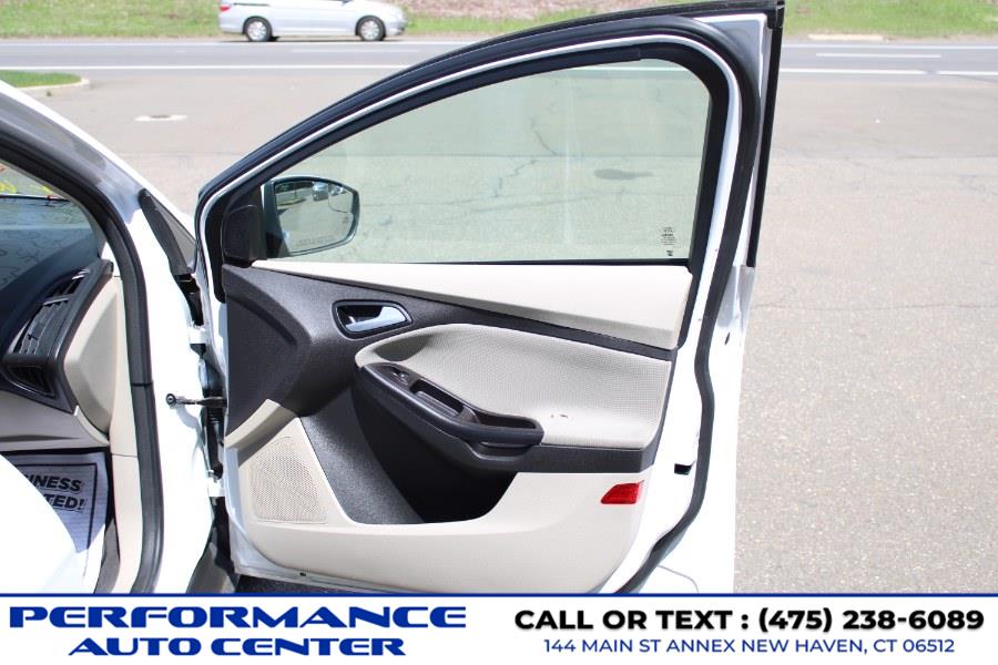 2013 Ford Focus 4dr Sdn SE, available for sale in New Haven, Connecticut | Performance Auto Sales LLC. New Haven, Connecticut 2013 Ford Focus 4dr Sdn SE, available for sale in New Haven, Connecticut | Performance Auto Sales LLC. New Haven, Connecticut