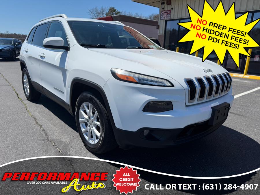 Used 2015 Jeep Cherokee in Bohemia, New York | Performance Auto Inc. Bohemia, New York
