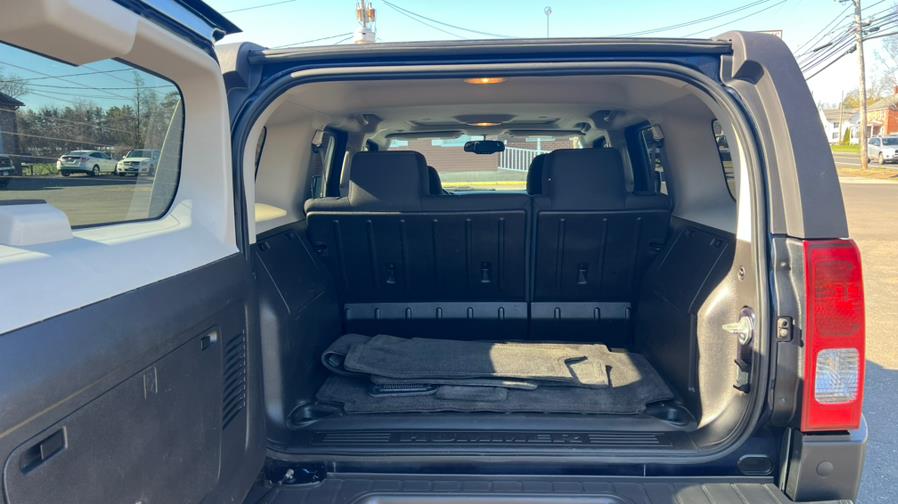 2007 HUMMER H3 4WD 4dr SUV, available for sale in East Windsor, Connecticut | A1 Auto Sale LLC. East Windsor, Connecticut 2007 HUMMER H3 4WD 4dr SUV, available for sale in East Windsor, Connecticut | A1 Auto Sale LLC. East Windsor, Connecticut