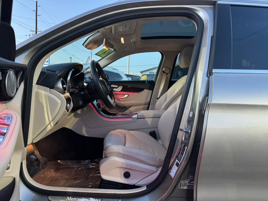 2020 Mercedes-Benz GLC GLC 300 4MATIC SUV, available for sale in Linden, New Jersey | Champion Used Auto Sales. Linden, New Jersey 2020 Mercedes-Benz GLC GLC 300 4MATIC SUV, available for sale in Linden, New Jersey | Champion Used Auto Sales. Linden, New Jersey