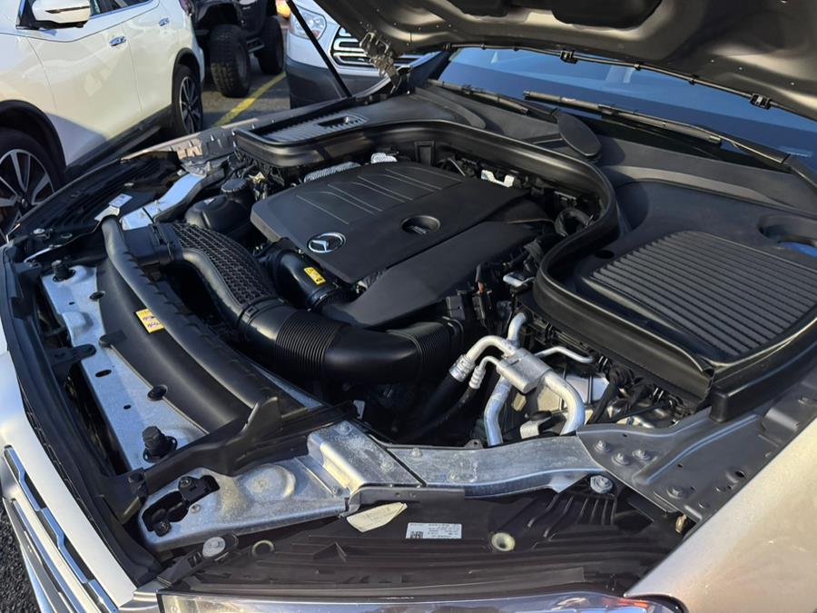 2020 Mercedes-Benz GLC GLC 300 4MATIC SUV, available for sale in Linden, New Jersey | Champion Used Auto Sales. Linden, New Jersey 2020 Mercedes-Benz GLC GLC 300 4MATIC SUV, available for sale in Linden, New Jersey | Champion Used Auto Sales. Linden, New Jersey
