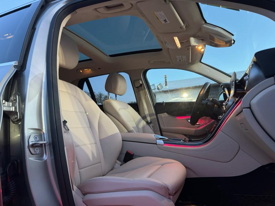 2020 Mercedes-Benz GLC GLC 300 4MATIC SUV, available for sale in Linden, New Jersey | Champion Used Auto Sales. Linden, New Jersey 2020 Mercedes-Benz GLC GLC 300 4MATIC SUV, available for sale in Linden, New Jersey | Champion Used Auto Sales. Linden, New Jersey