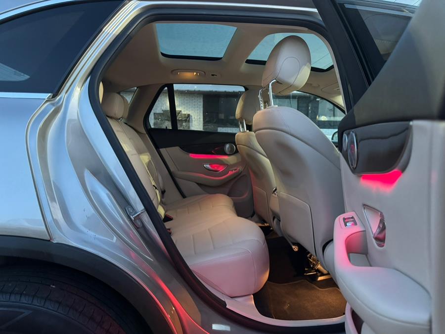 2020 Mercedes-Benz GLC GLC 300 4MATIC SUV, available for sale in Linden, New Jersey | Champion Used Auto Sales. Linden, New Jersey 2020 Mercedes-Benz GLC GLC 300 4MATIC SUV, available for sale in Linden, New Jersey | Champion Used Auto Sales. Linden, New Jersey
