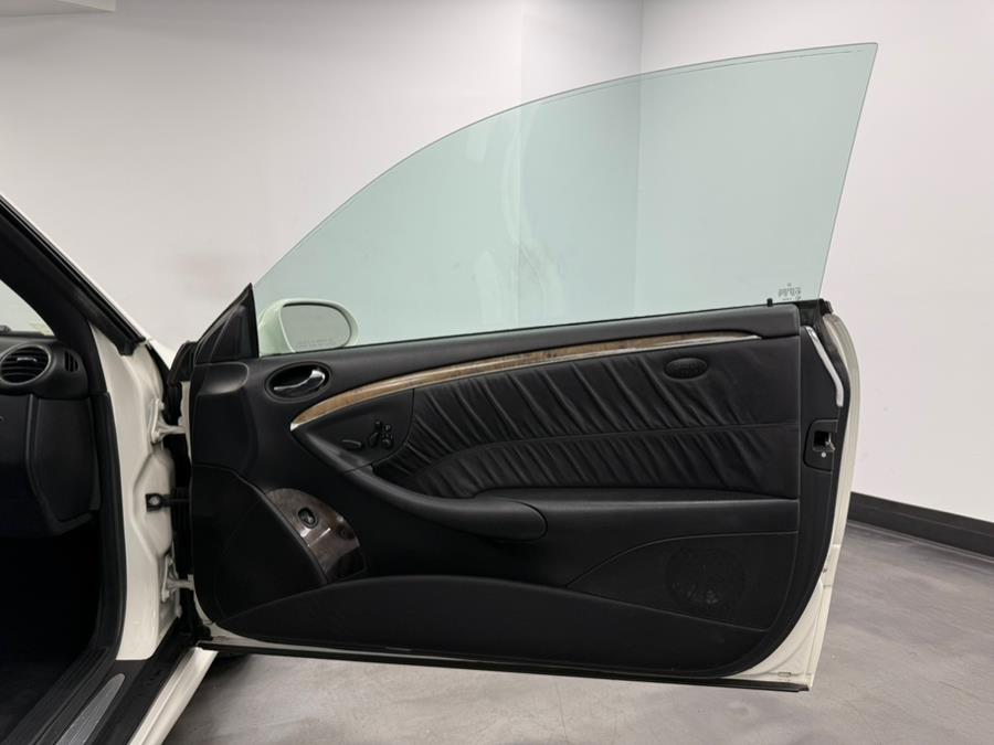 2008 Mercedes-Benz CLK-Class 2dr Cpe 5.5L, available for sale in Elizabeth, New Jersey | M Auto Group. Elizabeth, New Jersey 2008 Mercedes-Benz CLK-Class 2dr Cpe 5.5L, available for sale in Elizabeth, New Jersey | M Auto Group. Elizabeth, New Jersey
