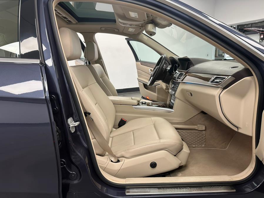2016 Mercedes-Benz E-Class 4dr Sdn E 350 Luxury 4MATIC, available for sale in Elizabeth, New Jersey | M Auto Group. Elizabeth, New Jersey 2016 Mercedes-Benz E-Class 4dr Sdn E 350 Luxury 4MATIC, available for sale in Elizabeth, New Jersey | M Auto Group. Elizabeth, New Jersey