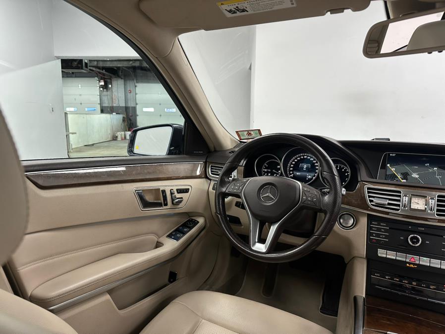 2016 Mercedes-Benz E-Class 4dr Sdn E 350 Luxury 4MATIC, available for sale in Elizabeth, New Jersey | M Auto Group. Elizabeth, New Jersey 2016 Mercedes-Benz E-Class 4dr Sdn E 350 Luxury 4MATIC, available for sale in Elizabeth, New Jersey | M Auto Group. Elizabeth, New Jersey