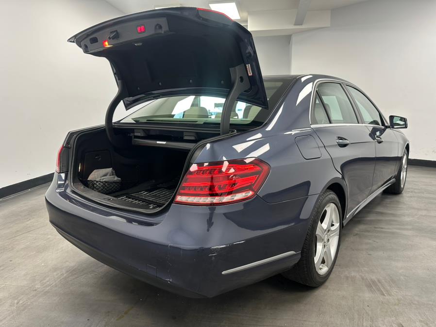 2016 Mercedes-Benz E-Class 4dr Sdn E 350 Luxury 4MATIC, available for sale in Elizabeth, New Jersey | M Auto Group. Elizabeth, New Jersey 2016 Mercedes-Benz E-Class 4dr Sdn E 350 Luxury 4MATIC, available for sale in Elizabeth, New Jersey | M Auto Group. Elizabeth, New Jersey