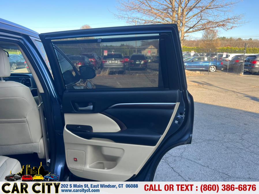2014 Toyota Highlander Hybrid AWD 4dr Limited (Natl), available for sale in East Windsor, Connecticut | Car City LLC. East Windsor, Connecticut 2014 Toyota Highlander Hybrid AWD 4dr Limited (Natl), available for sale in East Windsor, Connecticut | Car City LLC. East Windsor, Connecticut