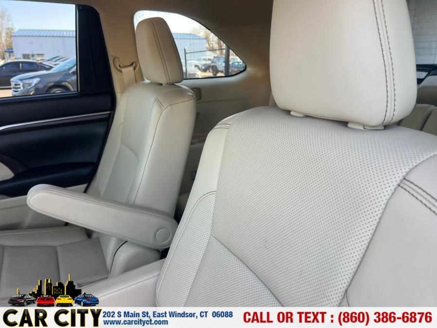 2014 Toyota Highlander Hybrid AWD 4dr Limited (Natl), available for sale in East Windsor, Connecticut | Car City LLC. East Windsor, Connecticut 2014 Toyota Highlander Hybrid AWD 4dr Limited (Natl), available for sale in East Windsor, Connecticut | Car City LLC. East Windsor, Connecticut