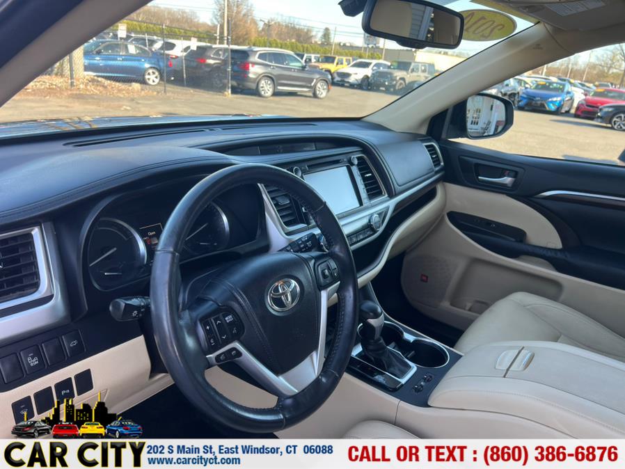 2014 Toyota Highlander Hybrid AWD 4dr Limited (Natl), available for sale in East Windsor, Connecticut | Car City LLC. East Windsor, Connecticut 2014 Toyota Highlander Hybrid AWD 4dr Limited (Natl), available for sale in East Windsor, Connecticut | Car City LLC. East Windsor, Connecticut