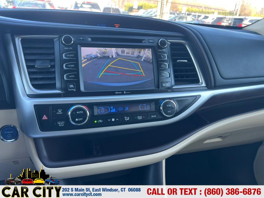 2014 Toyota Highlander Hybrid AWD 4dr Limited (Natl), available for sale in East Windsor, Connecticut | Car City LLC. East Windsor, Connecticut 2014 Toyota Highlander Hybrid AWD 4dr Limited (Natl), available for sale in East Windsor, Connecticut | Car City LLC. East Windsor, Connecticut