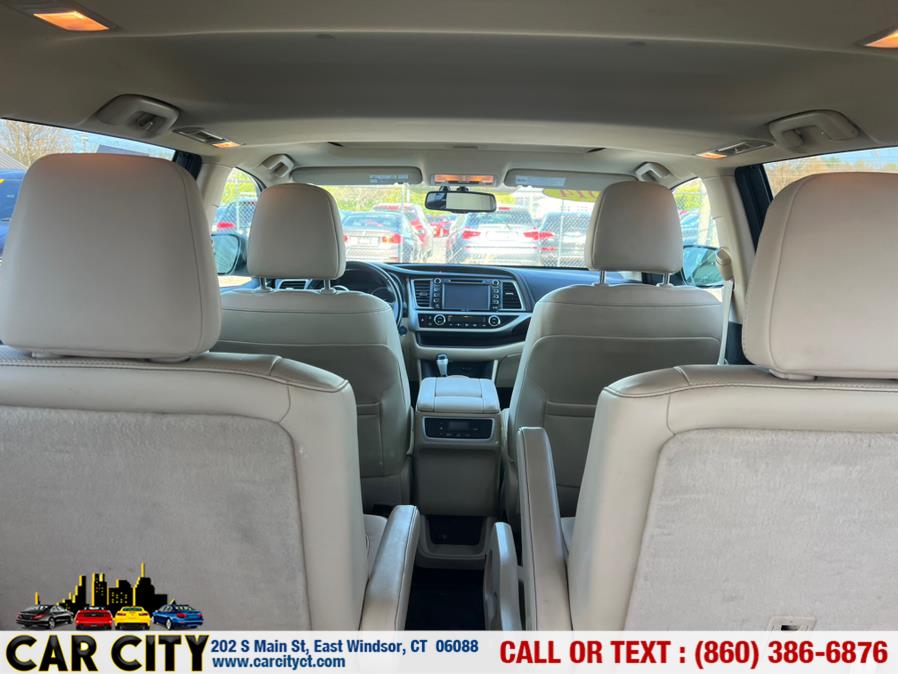 2014 Toyota Highlander Hybrid AWD 4dr Limited (Natl), available for sale in East Windsor, Connecticut | Car City LLC. East Windsor, Connecticut 2014 Toyota Highlander Hybrid AWD 4dr Limited (Natl), available for sale in East Windsor, Connecticut | Car City LLC. East Windsor, Connecticut