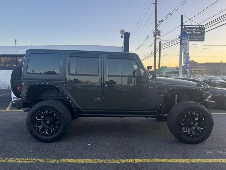 2015 Jeep Wrangler Unlimited 4WD 4dr Rubicon, available for sale in Linden, New Jersey | Champion Auto Sales. Linden, New Jersey 2015 Jeep Wrangler Unlimited 4WD 4dr Rubicon, available for sale in Linden, New Jersey | Champion Auto Sales. Linden, New Jersey