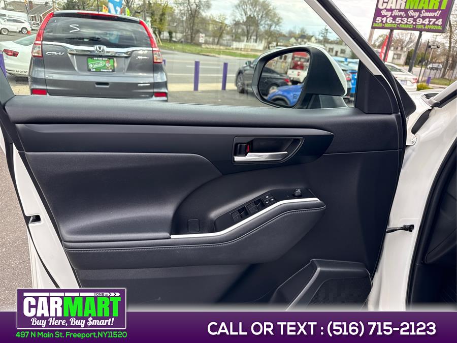 2021 Toyota Highlander XLE AWD (Natl), available for sale in Freeport, New York | Carmart One LLC. Freeport, New York 2021 Toyota Highlander XLE AWD (Natl), available for sale in Freeport, New York | Carmart One LLC. Freeport, New York