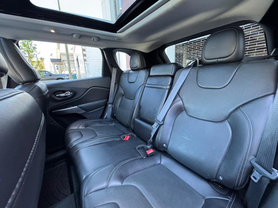 2019 Jeep Cherokee Limited 4x4, available for sale in Irvington, New Jersey | Elis Motors Corp. Irvington, New Jersey 2019 Jeep Cherokee Limited 4x4, available for sale in Irvington, New Jersey | Elis Motors Corp. Irvington, New Jersey