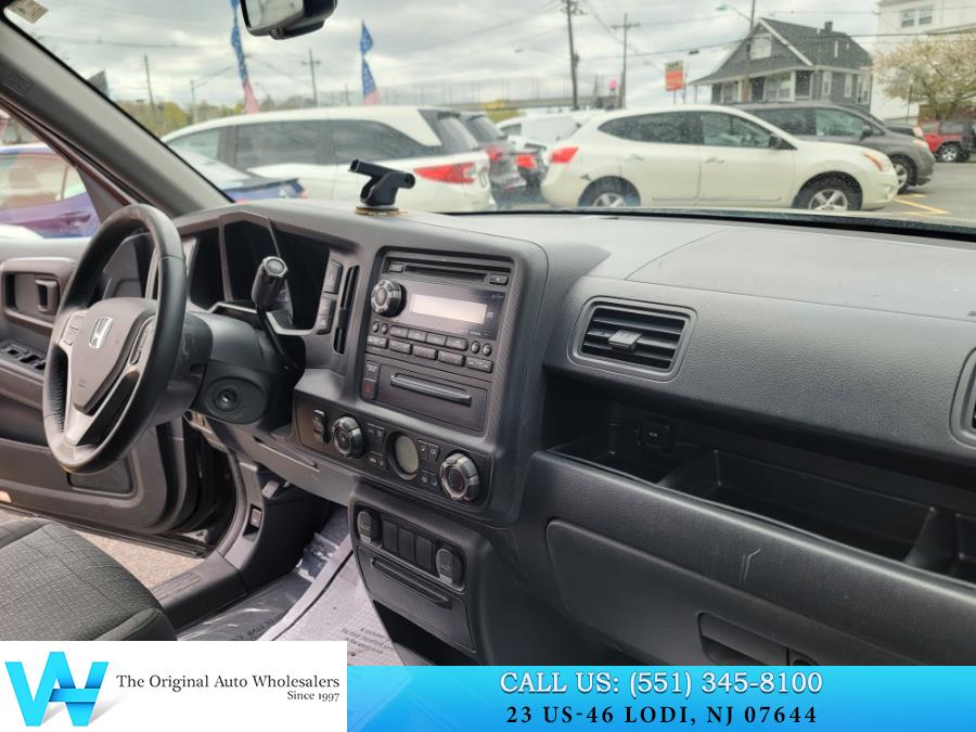 2014 Honda Ridgeline 4WD Crew Cab Sport, available for sale in Lodi, New Jersey | AW Auto & Truck Wholesalers, Inc. Lodi, New Jersey 2014 Honda Ridgeline 4WD Crew Cab Sport, available for sale in Lodi, New Jersey | AW Auto & Truck Wholesalers, Inc. Lodi, New Jersey