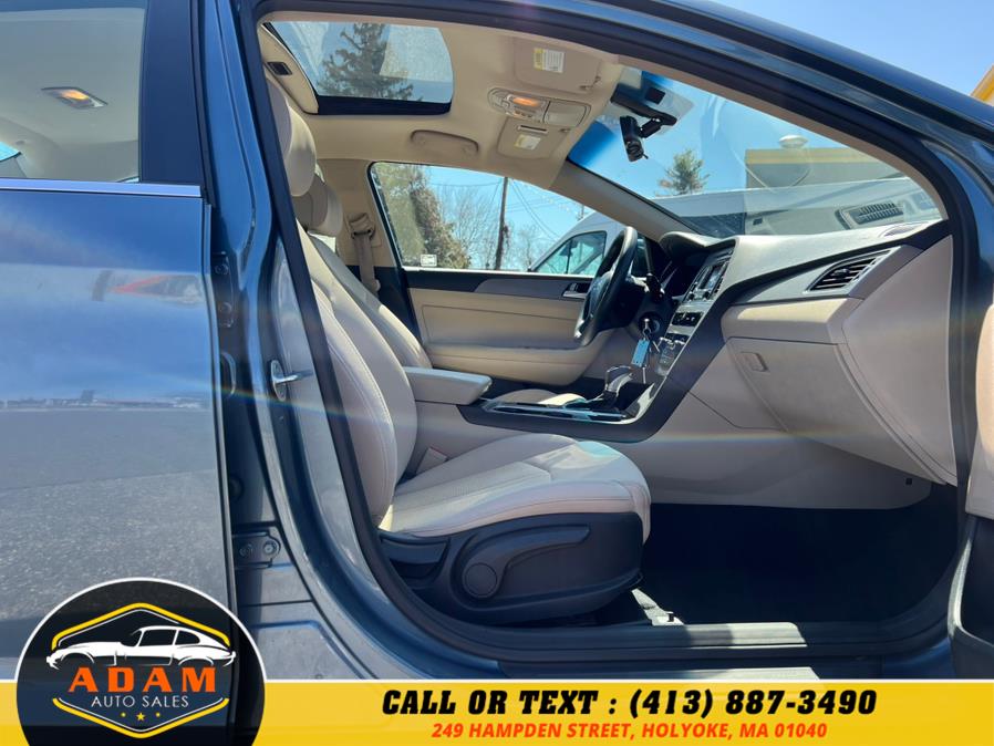 2015 Hyundai Sonata 4dr Sdn 2.4L SE PZEV, available for sale in Holyoke, Massachusetts | Adam Auto Sales. Holyoke, Massachusetts 2015 Hyundai Sonata 4dr Sdn 2.4L SE PZEV, available for sale in Holyoke, Massachusetts | Adam Auto Sales. Holyoke, Massachusetts