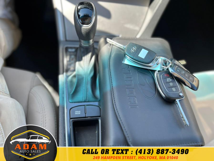 2015 Hyundai Sonata 4dr Sdn 2.4L SE PZEV, available for sale in Holyoke, Massachusetts | Adam Auto Sales. Holyoke, Massachusetts 2015 Hyundai Sonata 4dr Sdn 2.4L SE PZEV, available for sale in Holyoke, Massachusetts | Adam Auto Sales. Holyoke, Massachusetts