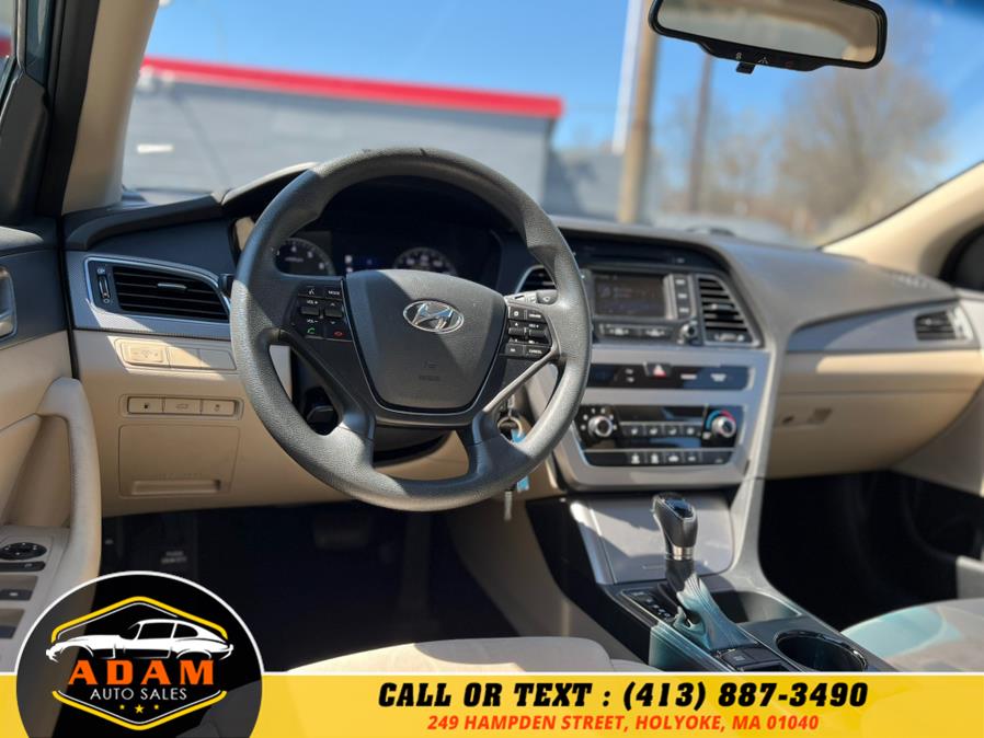 2015 Hyundai Sonata 4dr Sdn 2.4L SE PZEV, available for sale in Holyoke, Massachusetts | Adam Auto Sales. Holyoke, Massachusetts 2015 Hyundai Sonata 4dr Sdn 2.4L SE PZEV, available for sale in Holyoke, Massachusetts | Adam Auto Sales. Holyoke, Massachusetts