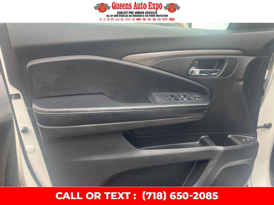 2018 Honda Pilot EX-L AWD, available for sale in Woodside, New York | Queens Auto Expo. Woodside, New York 2018 Honda Pilot EX-L AWD, available for sale in Woodside, New York | Queens Auto Expo. Woodside, New York