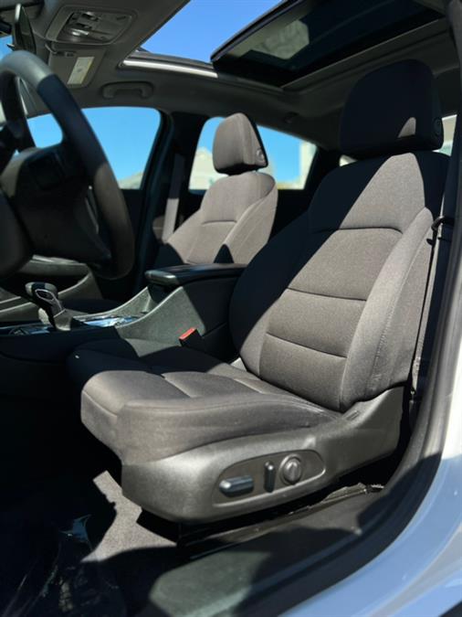 2023 Chevrolet Malibu 4dr Sdn 1LT, available for sale in Paterson, New Jersey | Speedway Motors LLC. Paterson, New Jersey 2023 Chevrolet Malibu 4dr Sdn 1LT, available for sale in Paterson, New Jersey | Speedway Motors LLC. Paterson, New Jersey