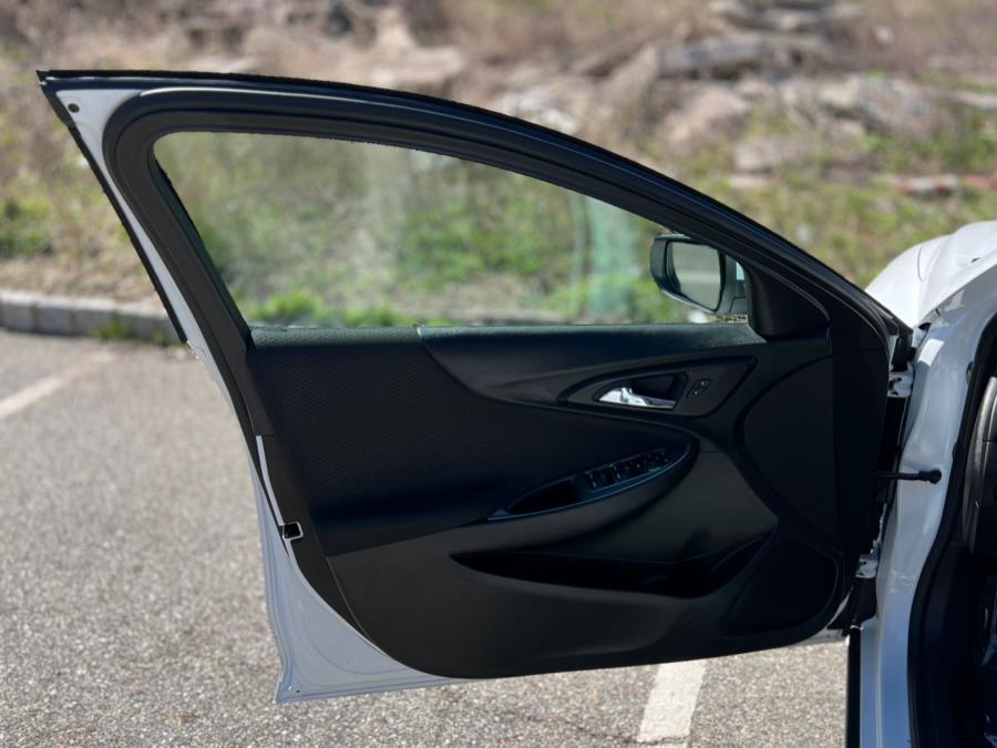 2023 Chevrolet Malibu 4dr Sdn 1LT, available for sale in Paterson, New Jersey | Speedway Motors LLC. Paterson, New Jersey 2023 Chevrolet Malibu 4dr Sdn 1LT, available for sale in Paterson, New Jersey | Speedway Motors LLC. Paterson, New Jersey