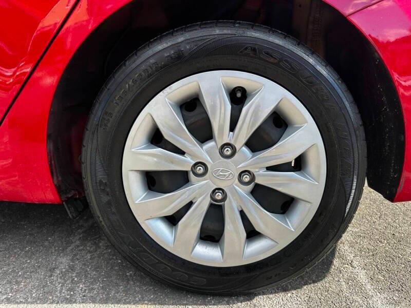 2020 Hyundai Accent SE 4dr Sedan CVT, available for sale in Hempstead, New York | VIP Auto Credit Express. Hempstead, New York 2020 Hyundai Accent SE 4dr Sedan CVT, available for sale in Hempstead, New York | VIP Auto Credit Express. Hempstead, New York