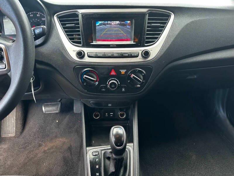 2020 Hyundai Accent SE 4dr Sedan CVT, available for sale in Hempstead, New York | VIP Auto Credit Express. Hempstead, New York 2020 Hyundai Accent SE 4dr Sedan CVT, available for sale in Hempstead, New York | VIP Auto Credit Express. Hempstead, New York