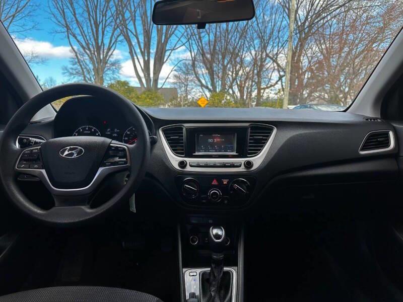 2020 Hyundai Accent SE 4dr Sedan CVT, available for sale in Hempstead, New York | VIP Auto Credit Express. Hempstead, New York 2020 Hyundai Accent SE 4dr Sedan CVT, available for sale in Hempstead, New York | VIP Auto Credit Express. Hempstead, New York