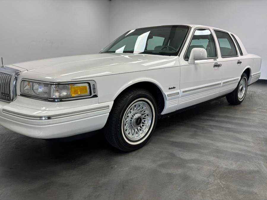 1997 Lincoln Town Car 4dr Sdn Executive, available for sale in Elizabeth, New Jersey | Dream Auto Group. Elizabeth, New Jersey 1997 Lincoln Town Car 4dr Sdn Executive, available for sale in Elizabeth, New Jersey | Dream Auto Group. Elizabeth, New Jersey