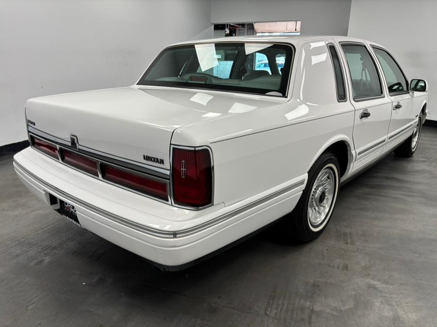 1997 Lincoln Town Car 4dr Sdn Executive, available for sale in Elizabeth, New Jersey | Dream Auto Group. Elizabeth, New Jersey 1997 Lincoln Town Car 4dr Sdn Executive, available for sale in Elizabeth, New Jersey | Dream Auto Group. Elizabeth, New Jersey