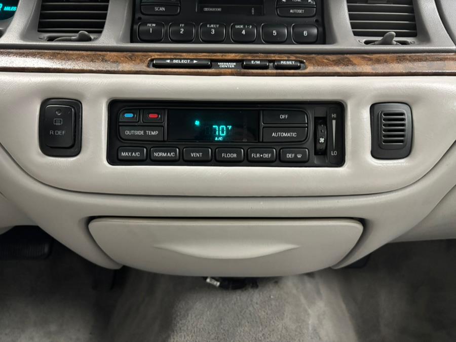 1997 Lincoln Town Car 4dr Sdn Executive, available for sale in Elizabeth, New Jersey | Dream Auto Group. Elizabeth, New Jersey 1997 Lincoln Town Car 4dr Sdn Executive, available for sale in Elizabeth, New Jersey | Dream Auto Group. Elizabeth, New Jersey