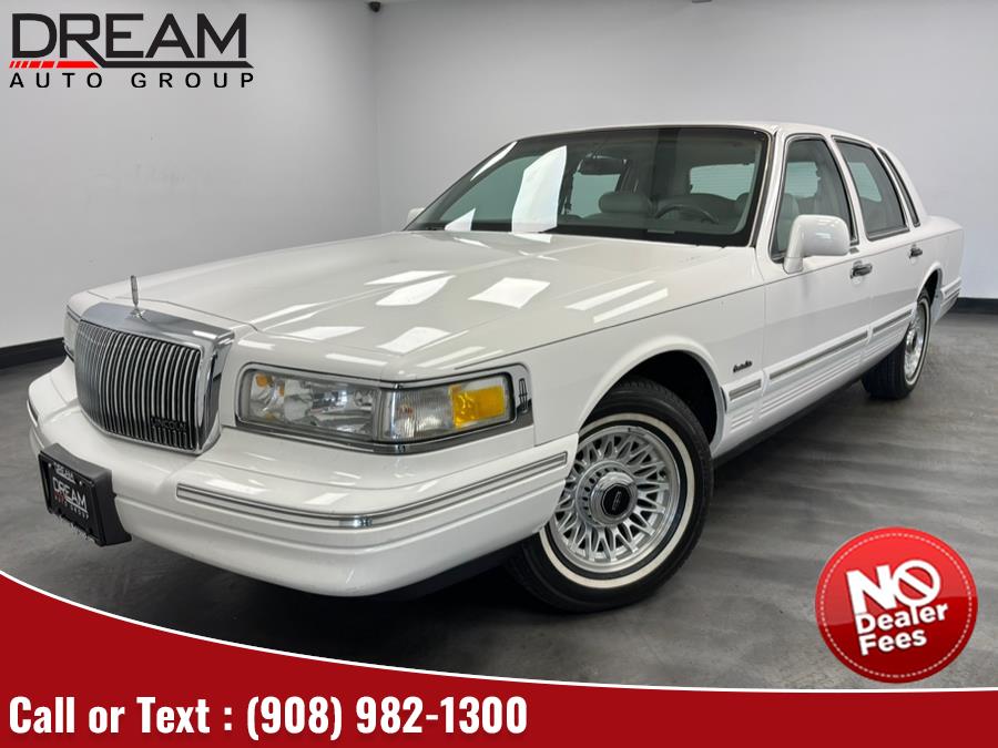 1997 Lincoln Town Car 4dr Sdn Executive, available for sale in Elizabeth, New Jersey | Dream Auto Group. Elizabeth, New Jersey 1997 Lincoln Town Car 4dr Sdn Executive, available for sale in Elizabeth, New Jersey | Dream Auto Group. Elizabeth, New Jersey