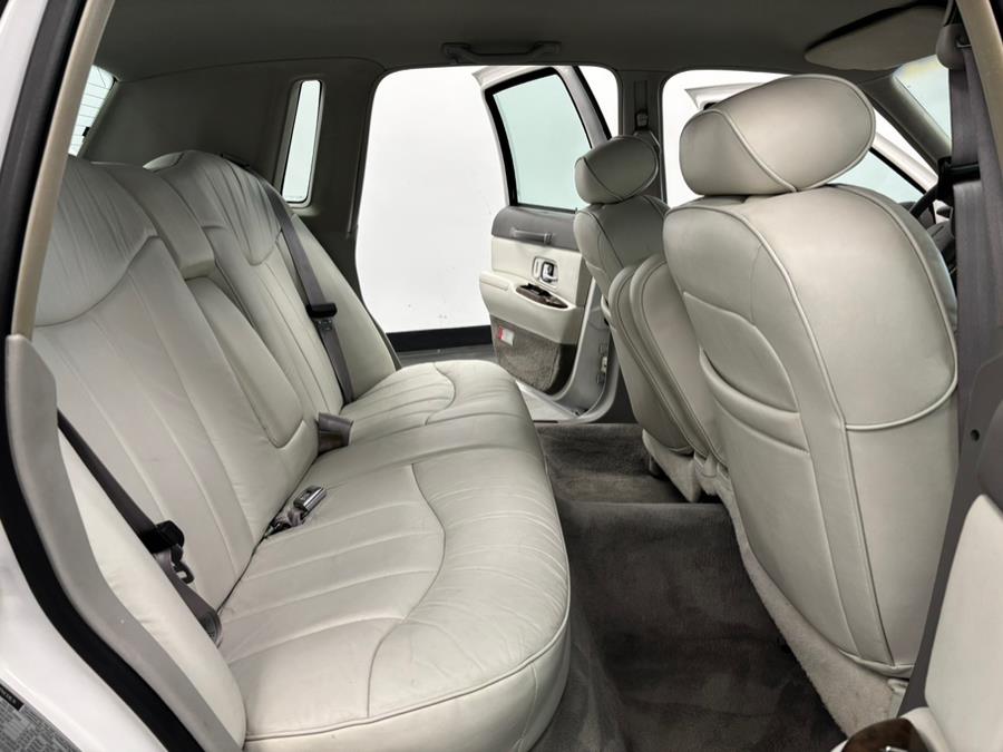 1997 Lincoln Town Car 4dr Sdn Executive, available for sale in Elizabeth, New Jersey | Dream Auto Group. Elizabeth, New Jersey 1997 Lincoln Town Car 4dr Sdn Executive, available for sale in Elizabeth, New Jersey | Dream Auto Group. Elizabeth, New Jersey