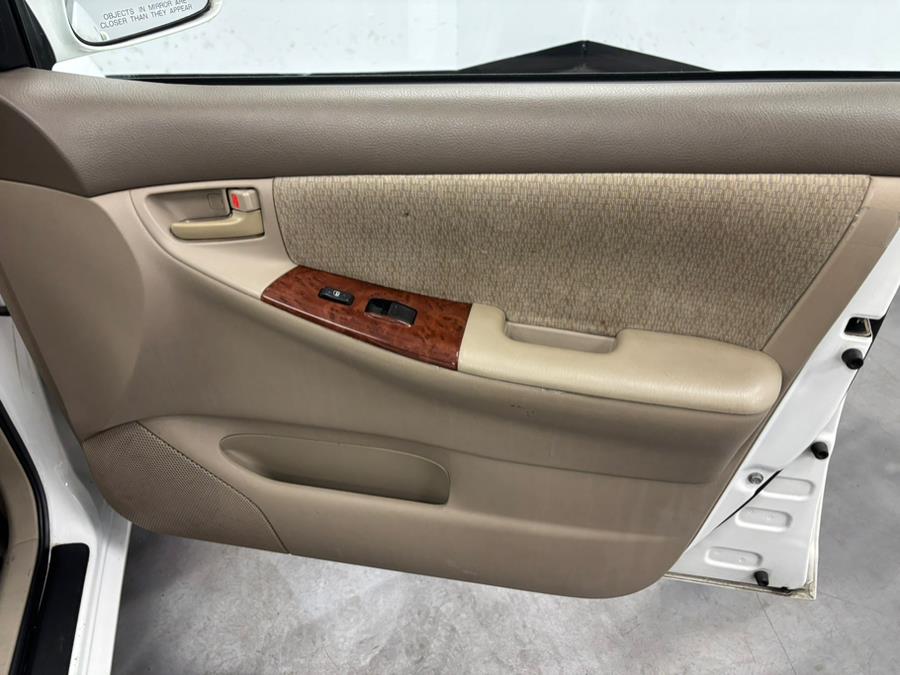 2004 Toyota Corolla 4dr Sdn LE Auto, available for sale in Elizabeth, New Jersey | Dream Auto Group. Elizabeth, New Jersey 2004 Toyota Corolla 4dr Sdn LE Auto, available for sale in Elizabeth, New Jersey | Dream Auto Group. Elizabeth, New Jersey