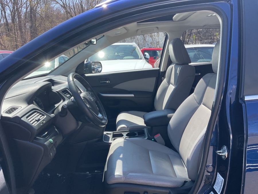 2015 Honda CR-V AWD 5dr EX-L w/Navi, available for sale in Waterbury, Connecticut | Jim Juliani Motors. Waterbury, Connecticut 2015 Honda CR-V AWD 5dr EX-L w/Navi, available for sale in Waterbury, Connecticut | Jim Juliani Motors. Waterbury, Connecticut