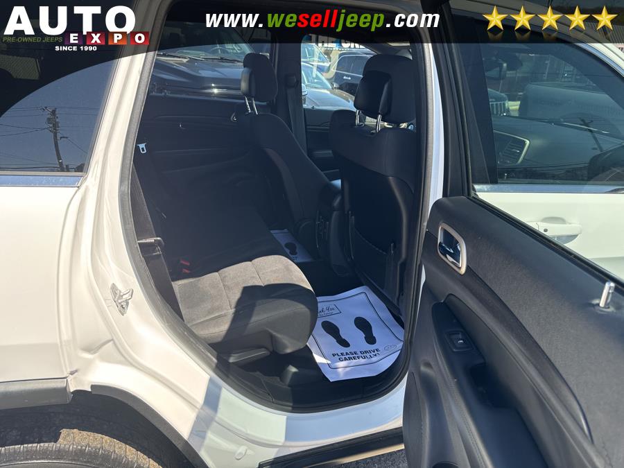 2015 Jeep Grand Cherokee 4WD 4dr Altitude, available for sale in Huntington, New York | Auto Expo. Huntington, New York 2015 Jeep Grand Cherokee 4WD 4dr Altitude, available for sale in Huntington, New York | Auto Expo. Huntington, New York